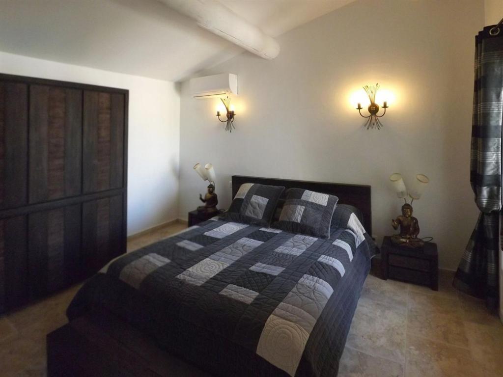 Mas Dansavan Chambres D'Hotes Oppede Luaran gambar