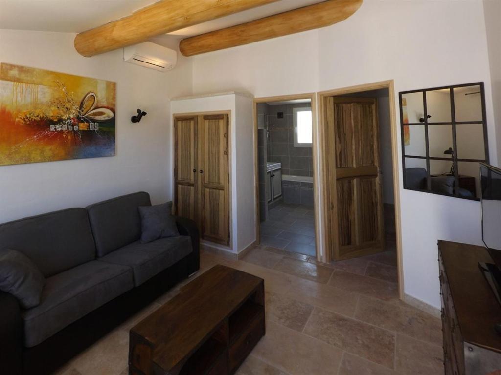 Mas Dansavan Chambres D'Hotes Oppede Luaran gambar