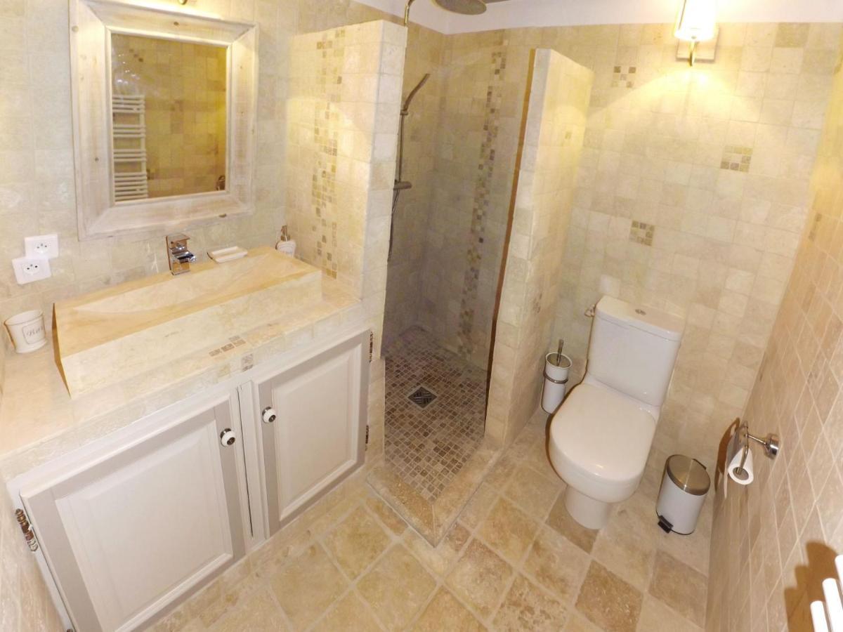 Mas Dansavan Chambres D'Hotes Oppede Luaran gambar